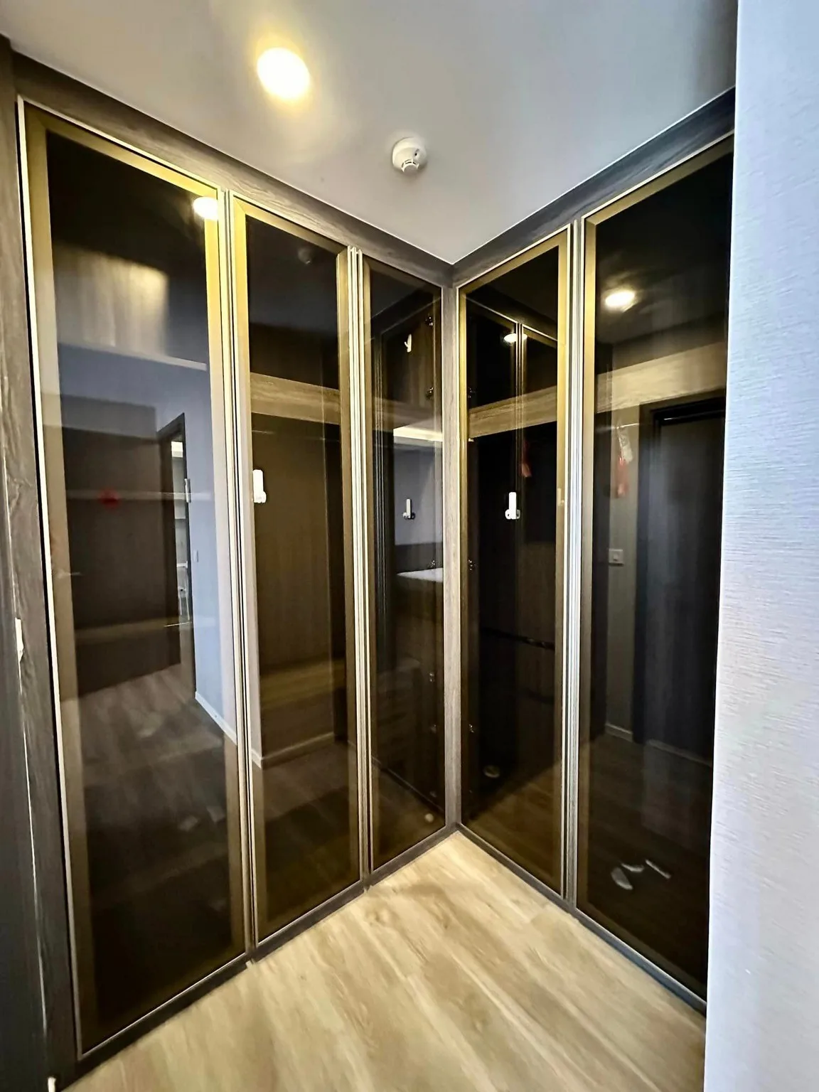 Property photos for The Park Lane Sukhumvit-bearing