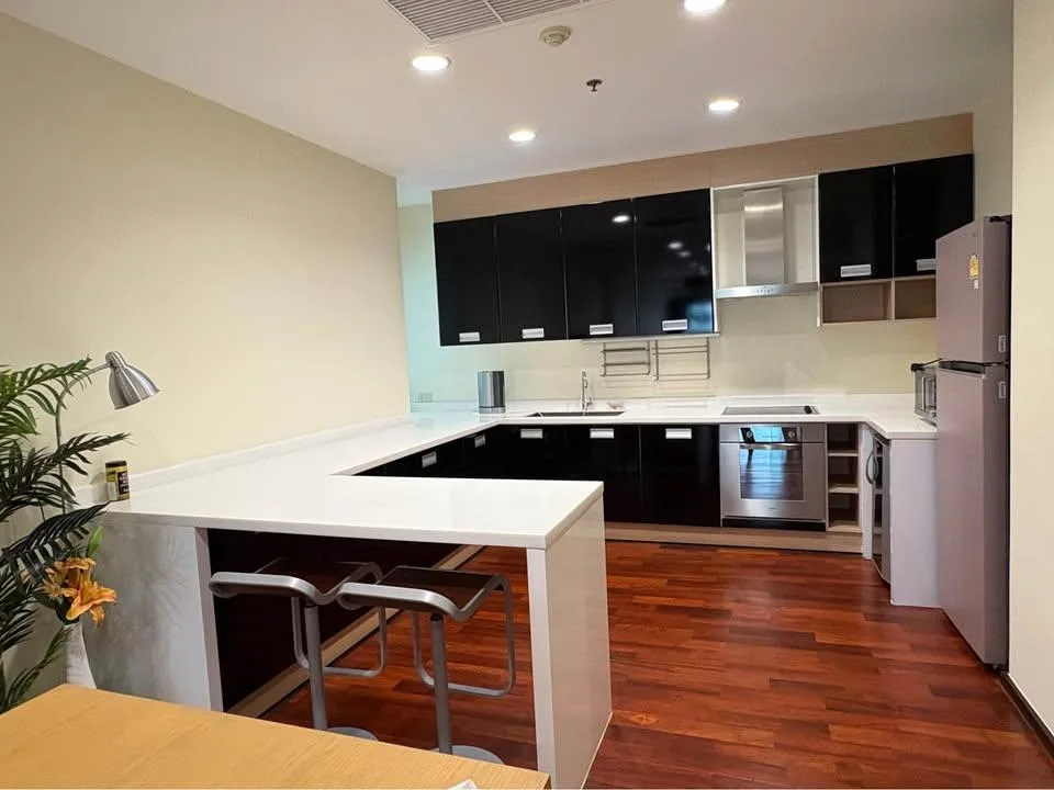 Property photos for Noble Ora