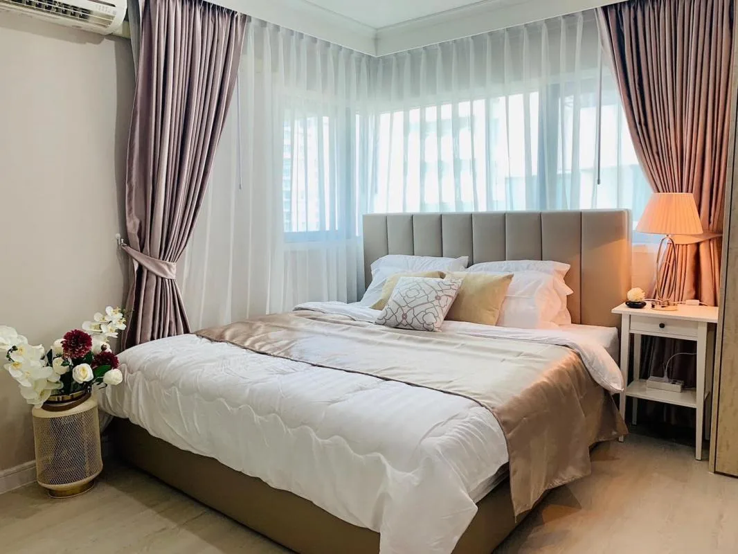 Property photos for Sathorn Gardens
