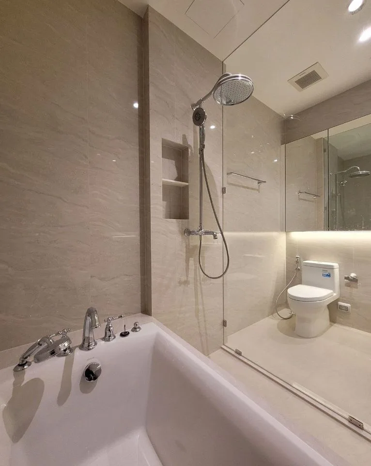 Property photos for Muniq Langsuan