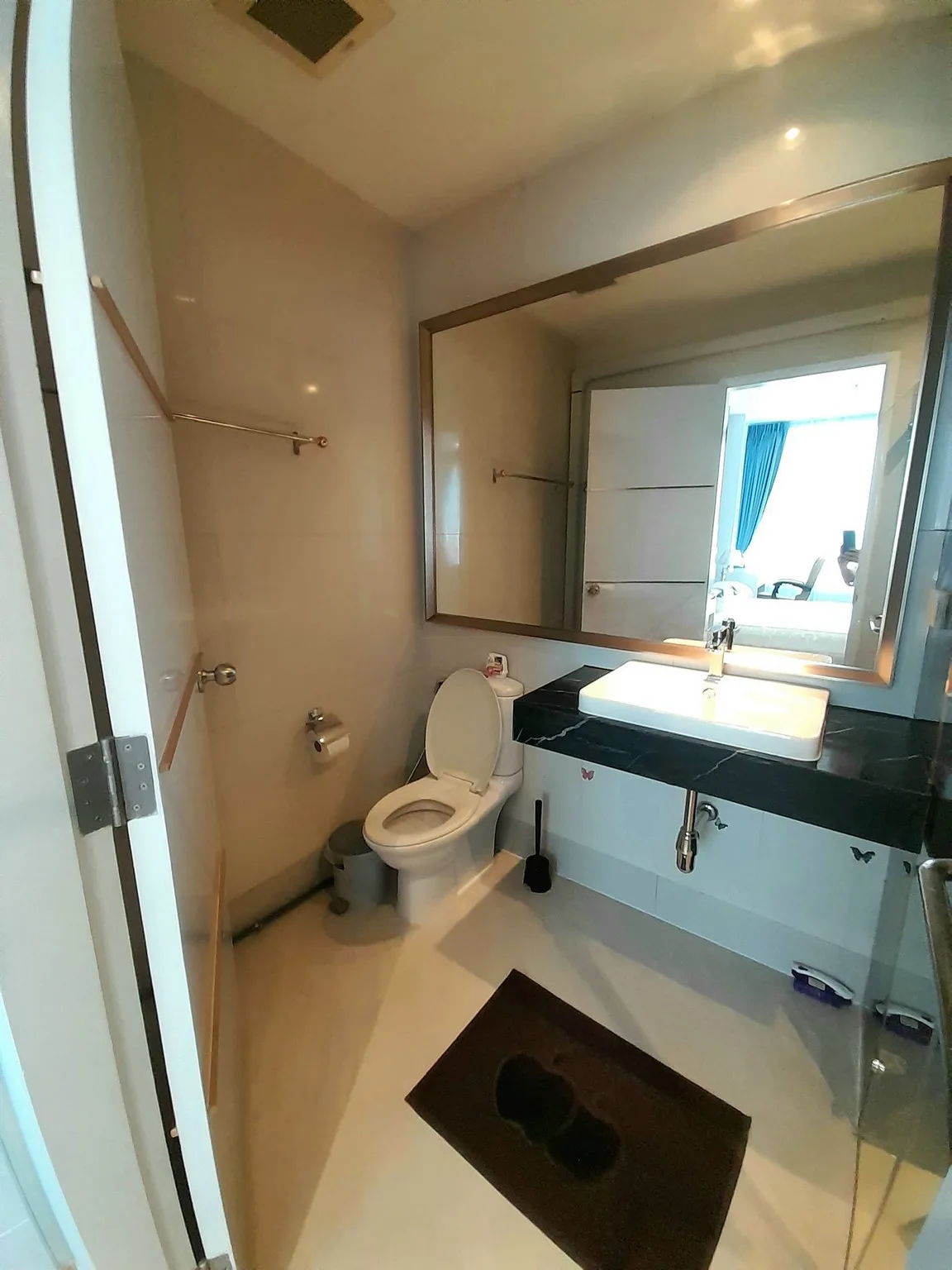 Property photos for Villa Rachatewi