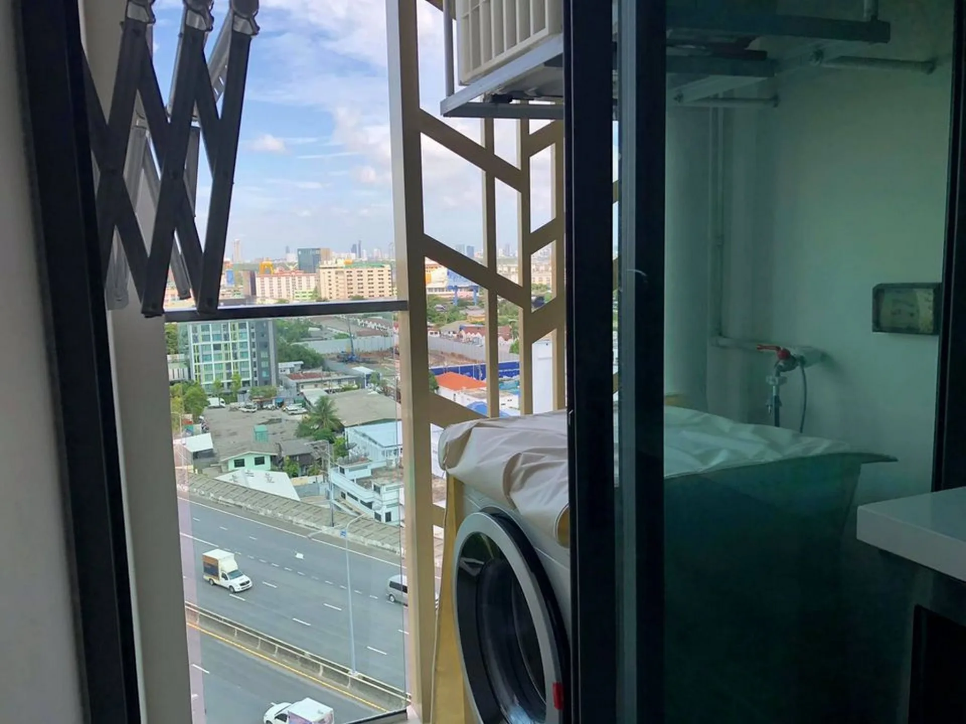 Property photos for Mayfair Place Sukhumvit 50