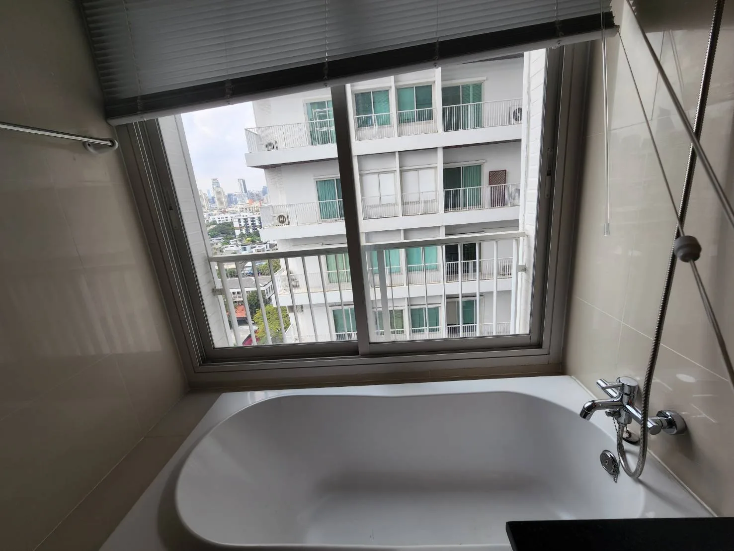 Property photos for Noble Ora