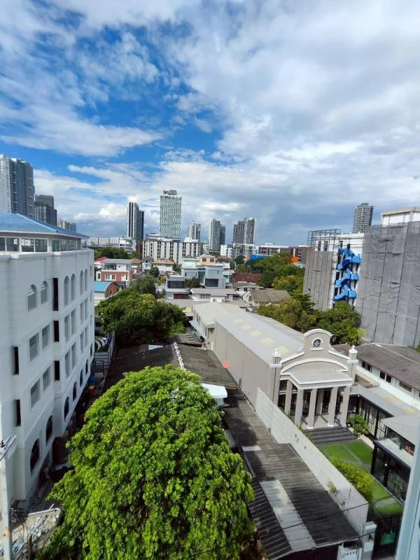 Property photos for Sign Condo Sukhumvit 50