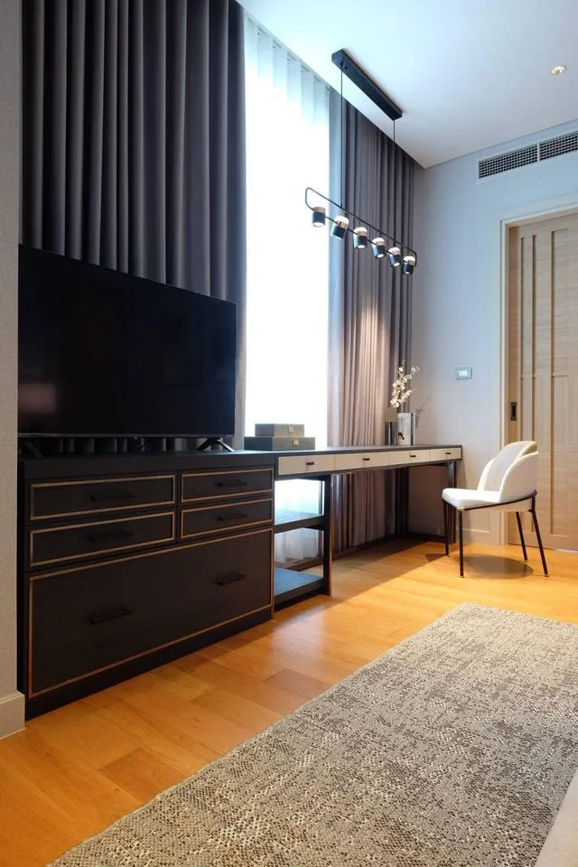 Property photos for Sindhorn Residence