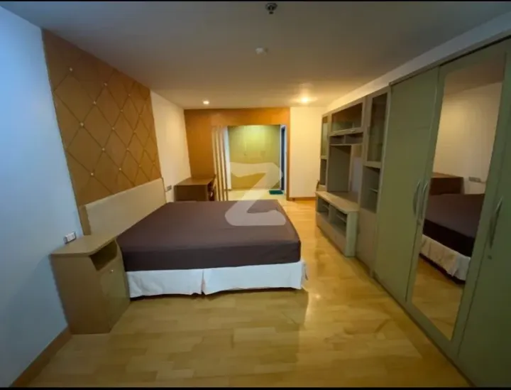 Property photos for The Royal Place 2