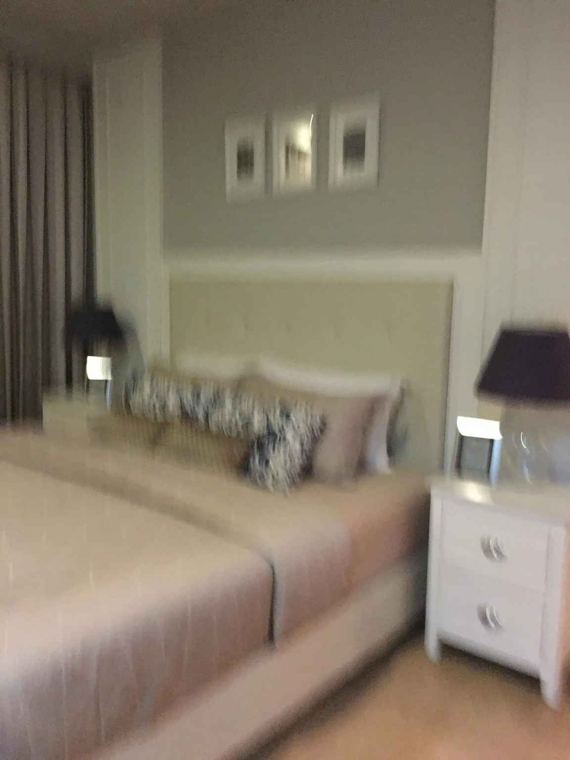 Property photos for Noble Refine