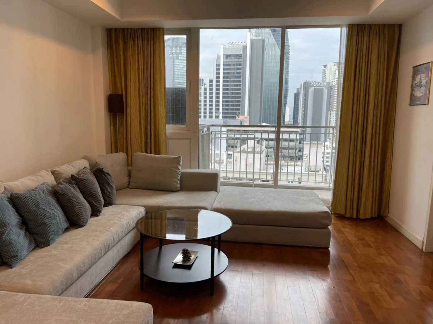 Property photos for Baan Siri 24