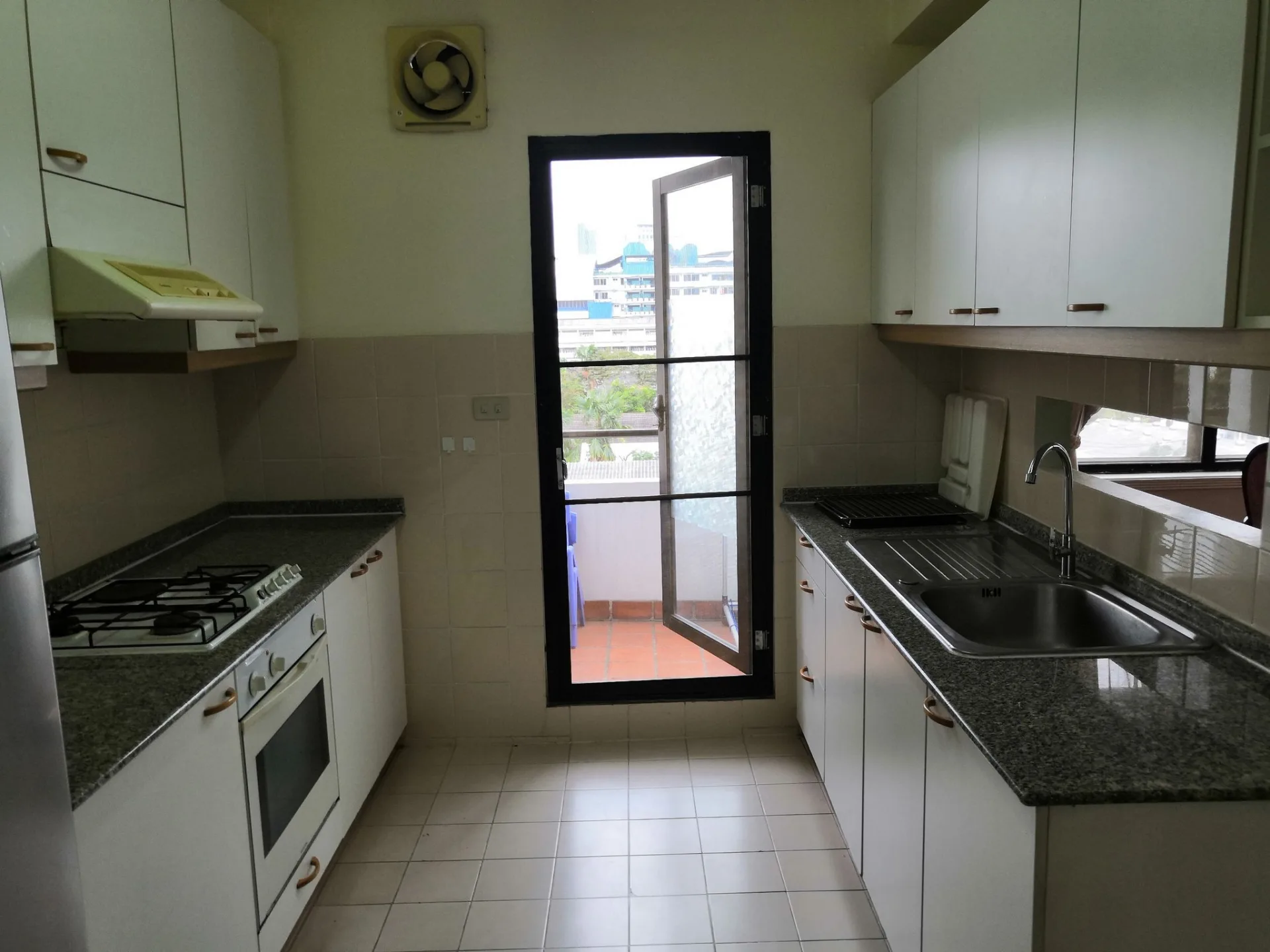 Property photos for Lily House