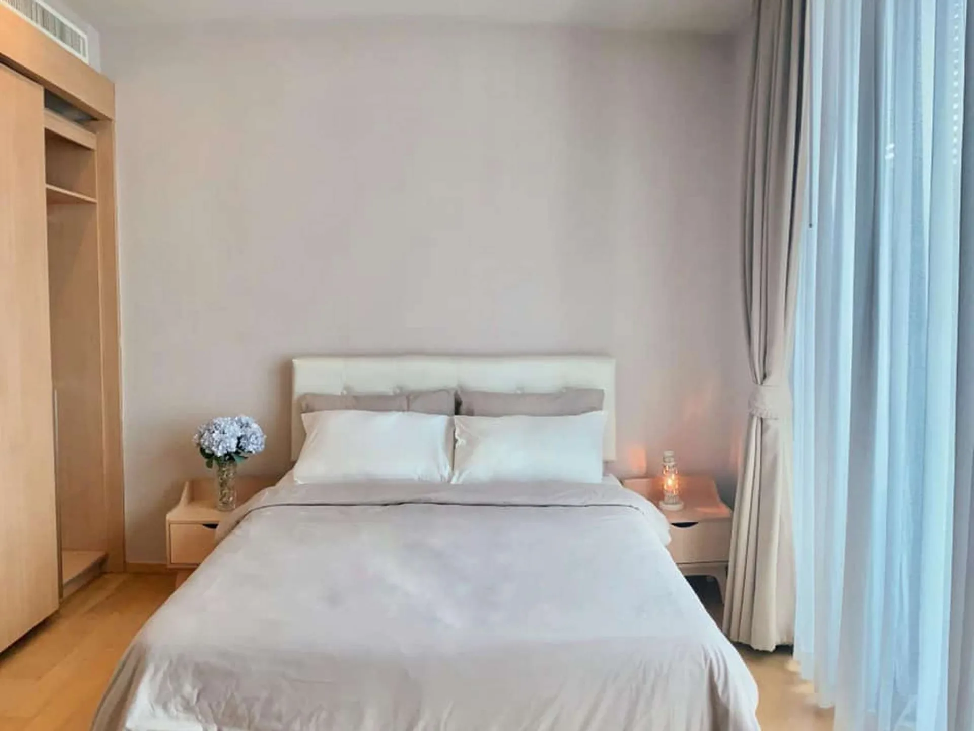 Property photos for Noble ReD