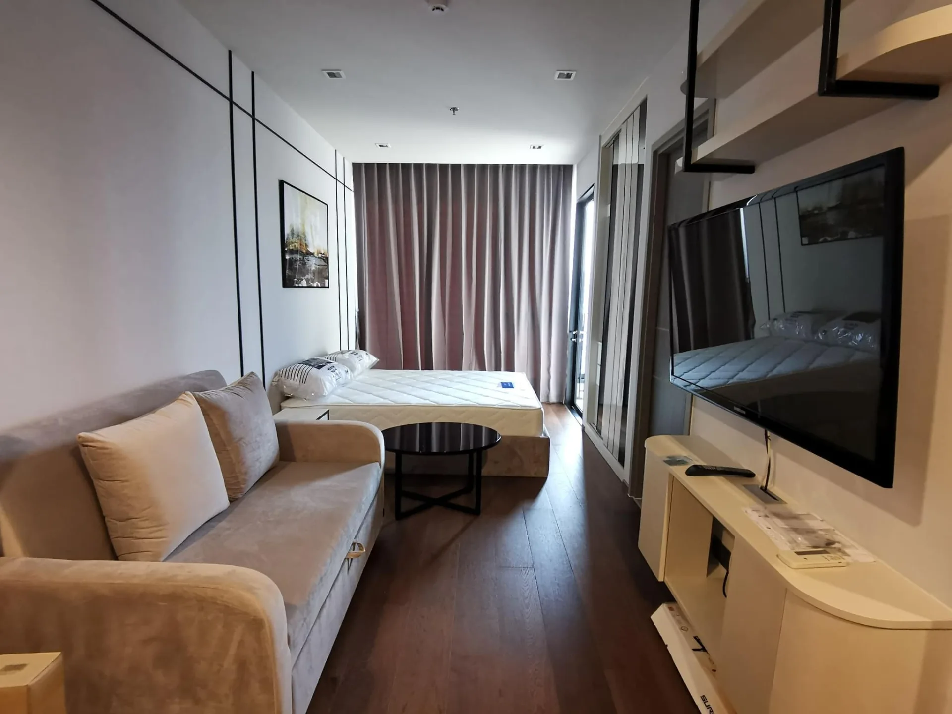 Property photos for Ideo Q Victory