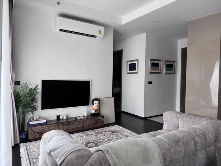 Property photos for Park Origin Thonglor