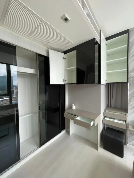 Property photos for Mazarine Ratchayothin