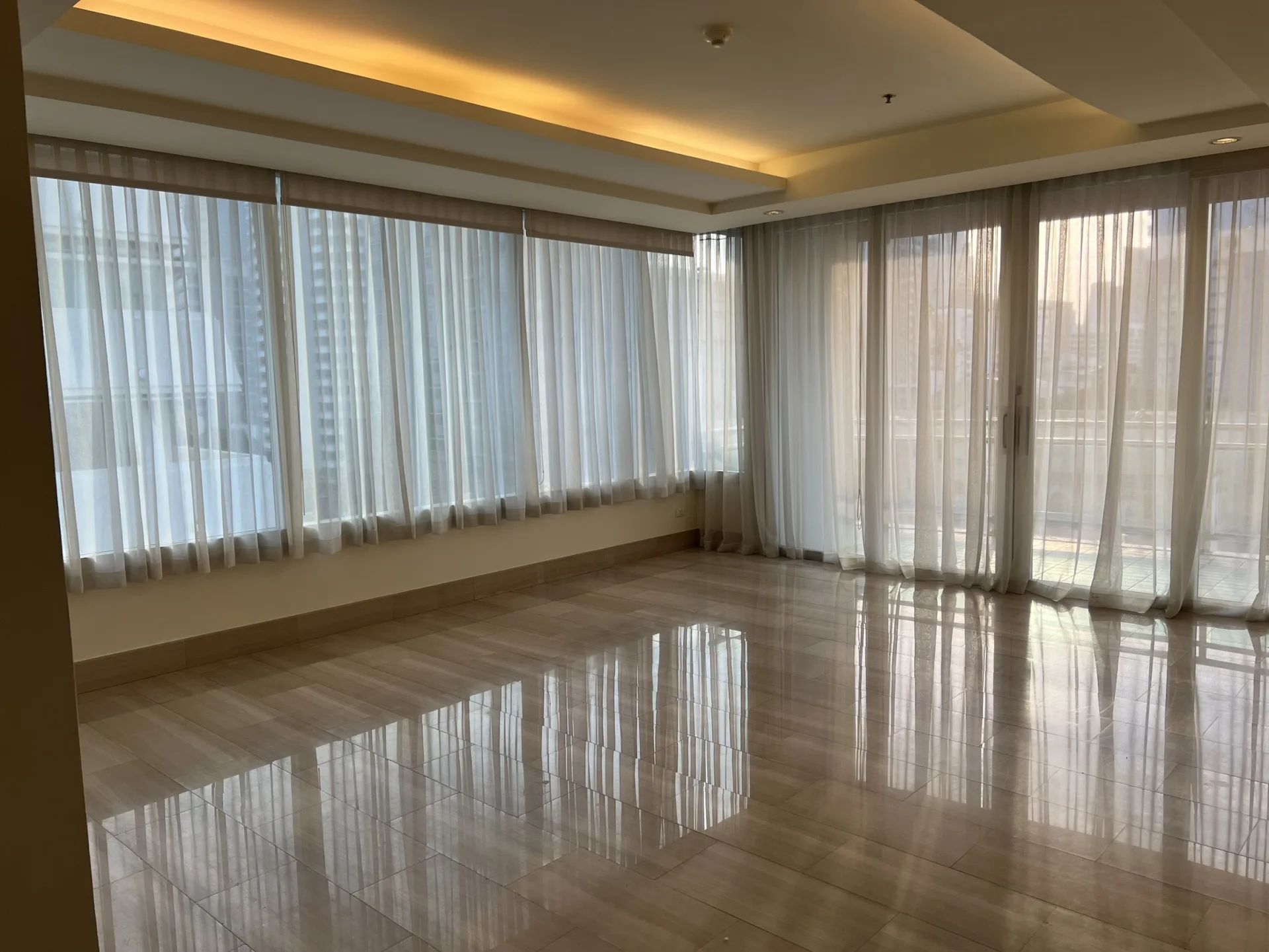 Property photos for Baan Ratchadamri