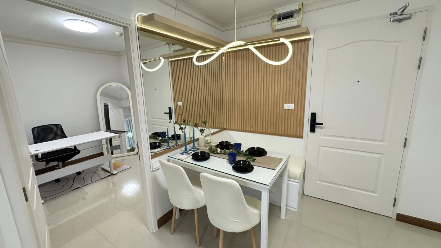 Property photos for Chateau In Town Phaholyothin 11