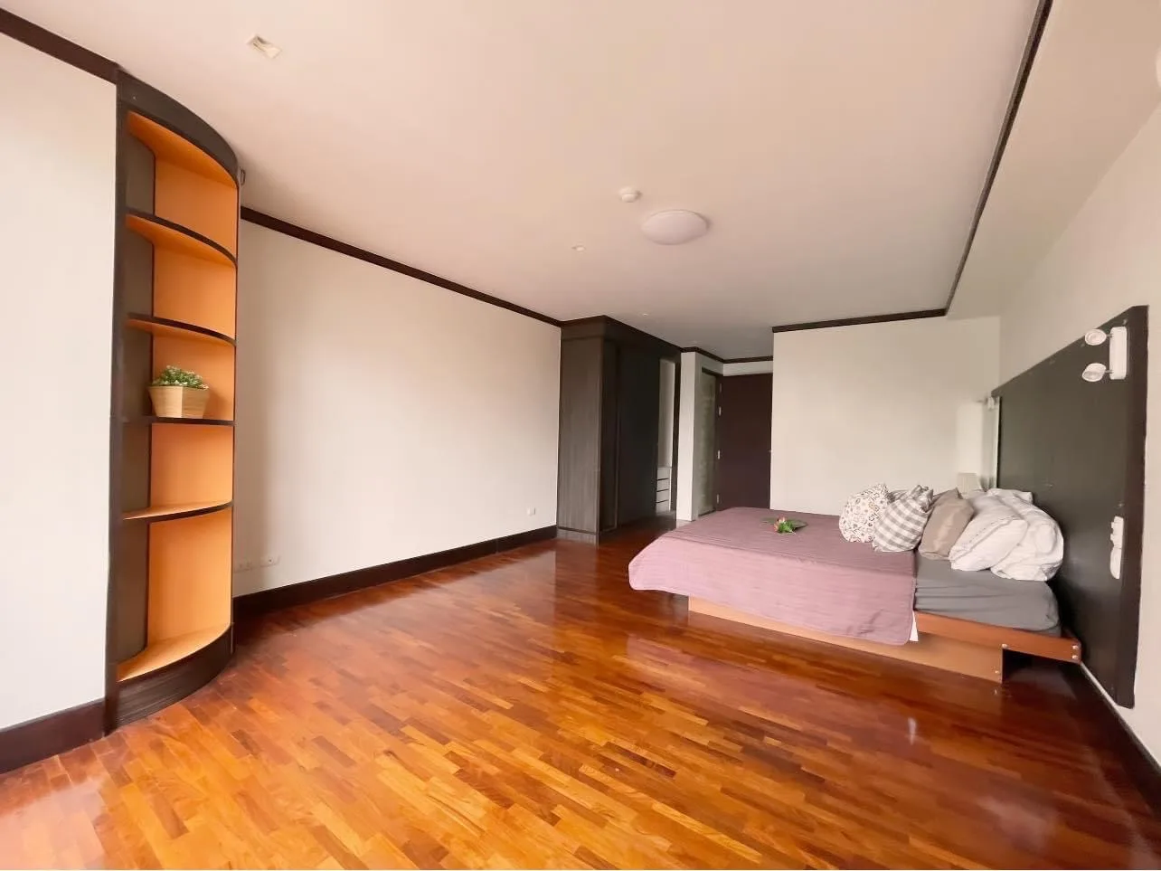Property photos for PR Court