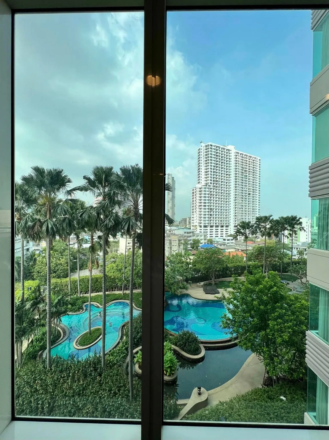 Property photos for Watermark Chaophraya