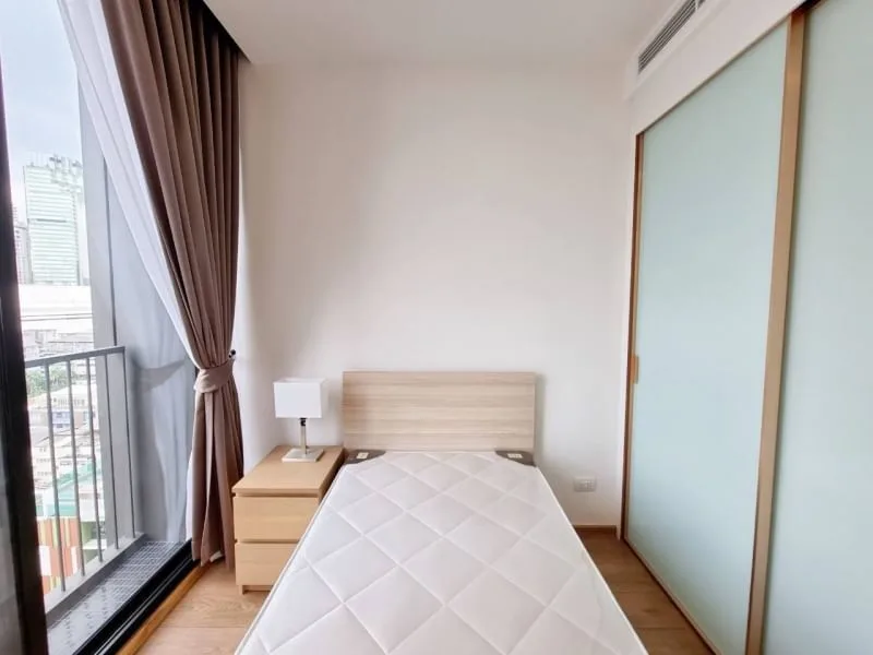 Property photos for Noble BE 33