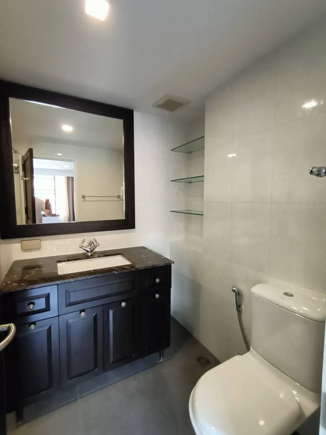 Property photos for Monet House Apartment