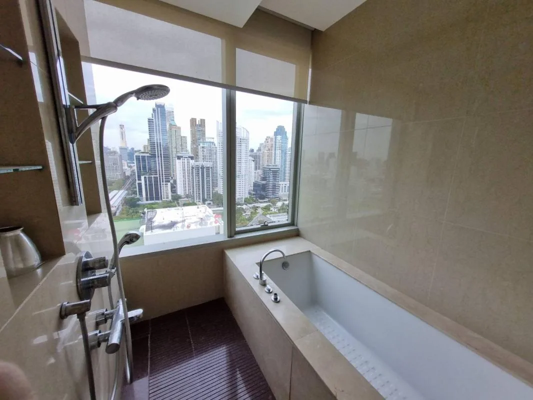Property photos for 185 Rajadamri