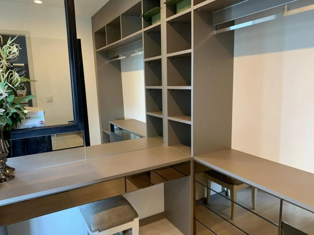 Property photos for Life Asoke