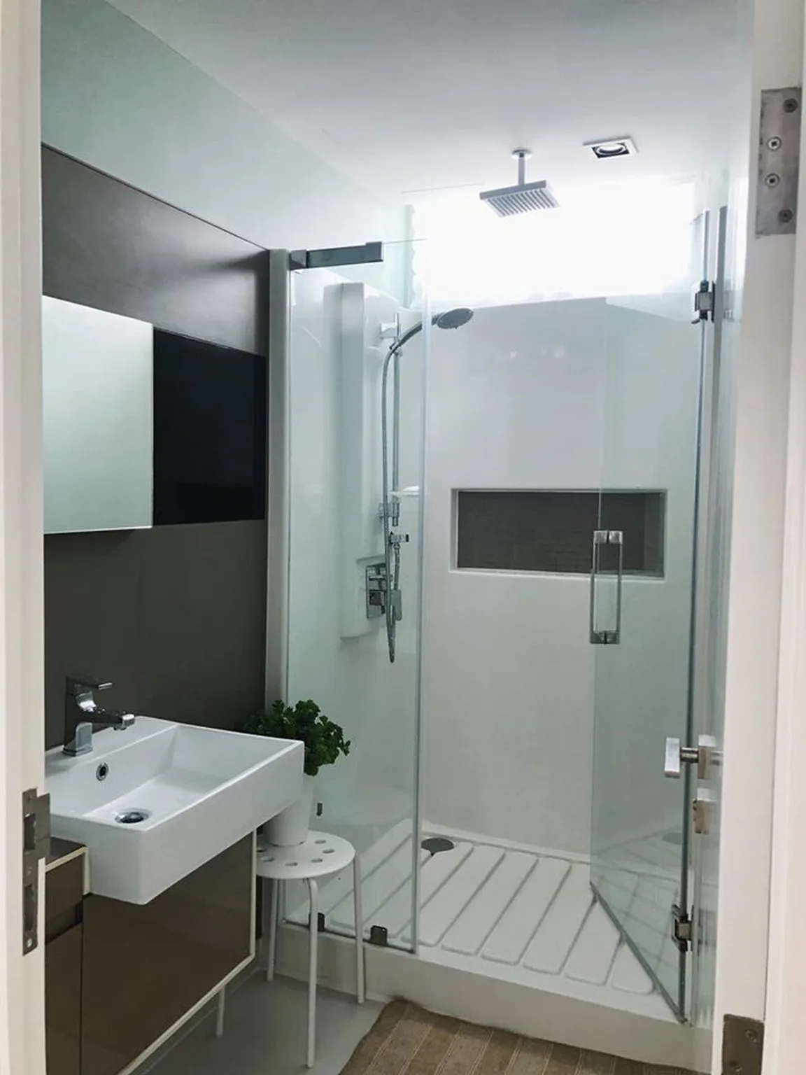 Property photos for The Room Sathorn - Taksin
