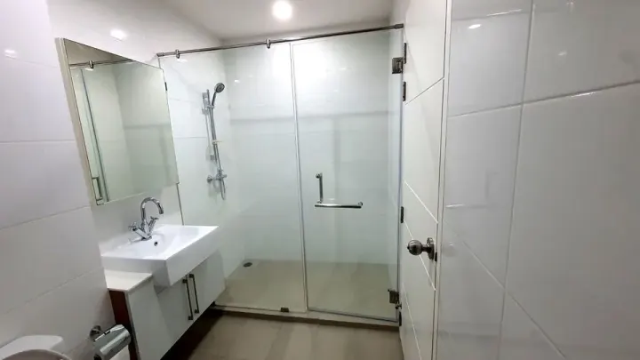 Property photos for Blocs 77
