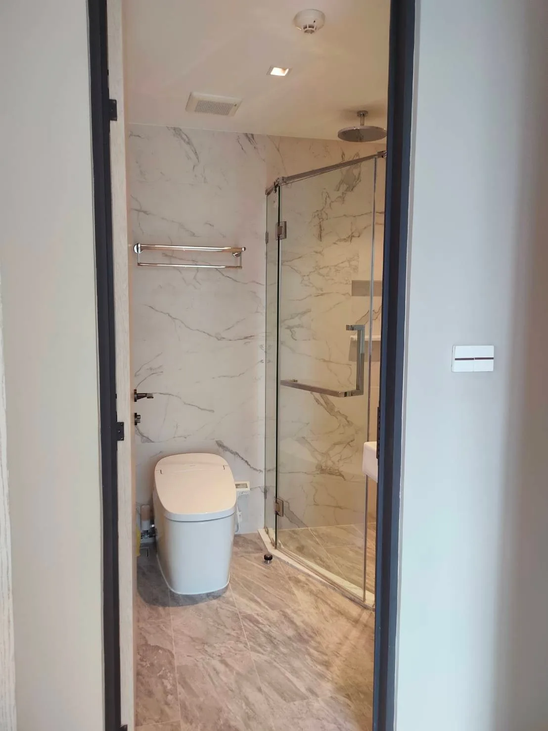 Property photos for 111 Residence Luxury Apartment Sukhumvit 39