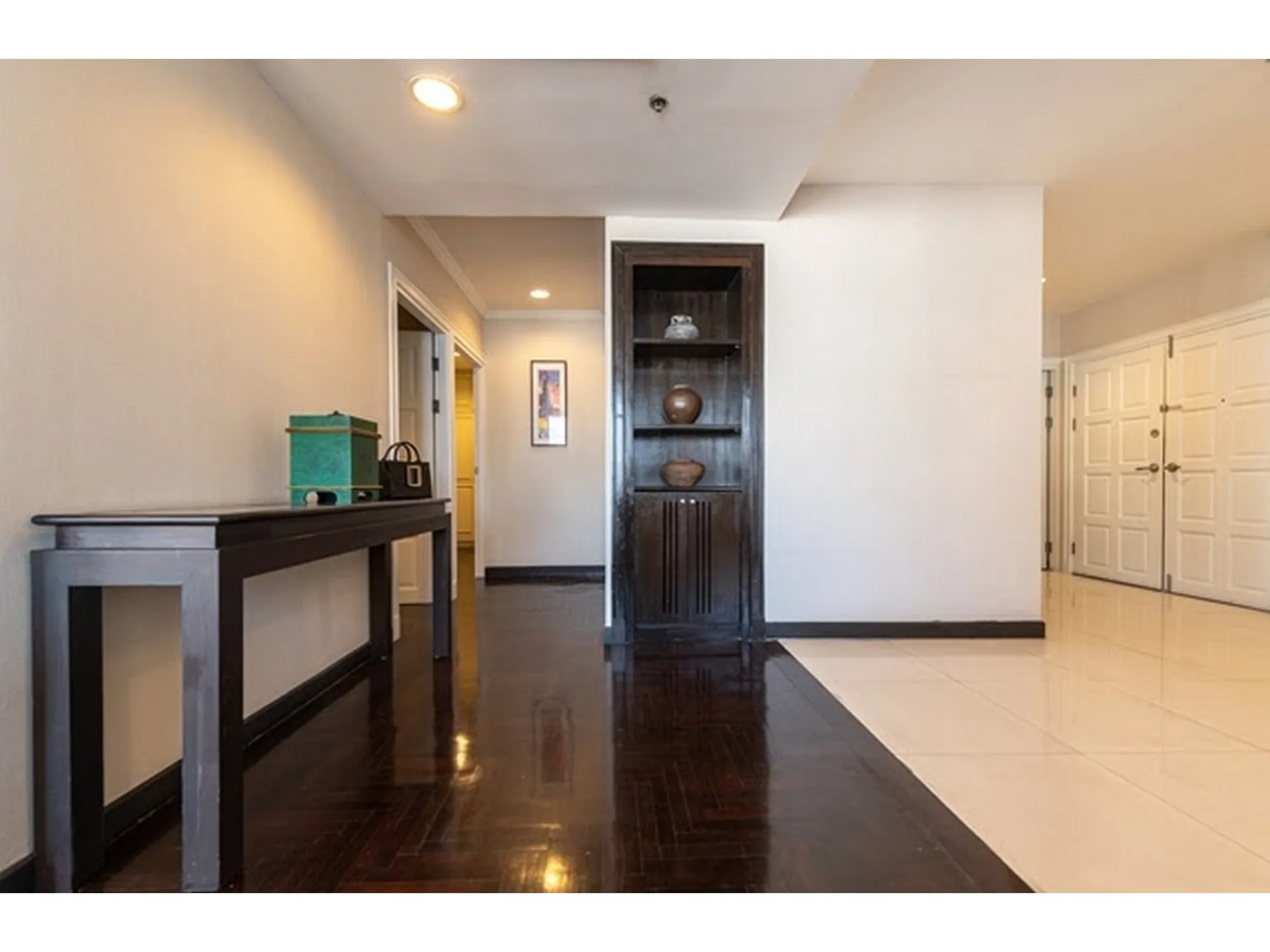 Property photos for Lake Green