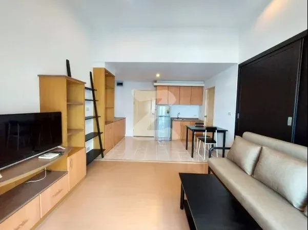 Property photos for Silom Terrace