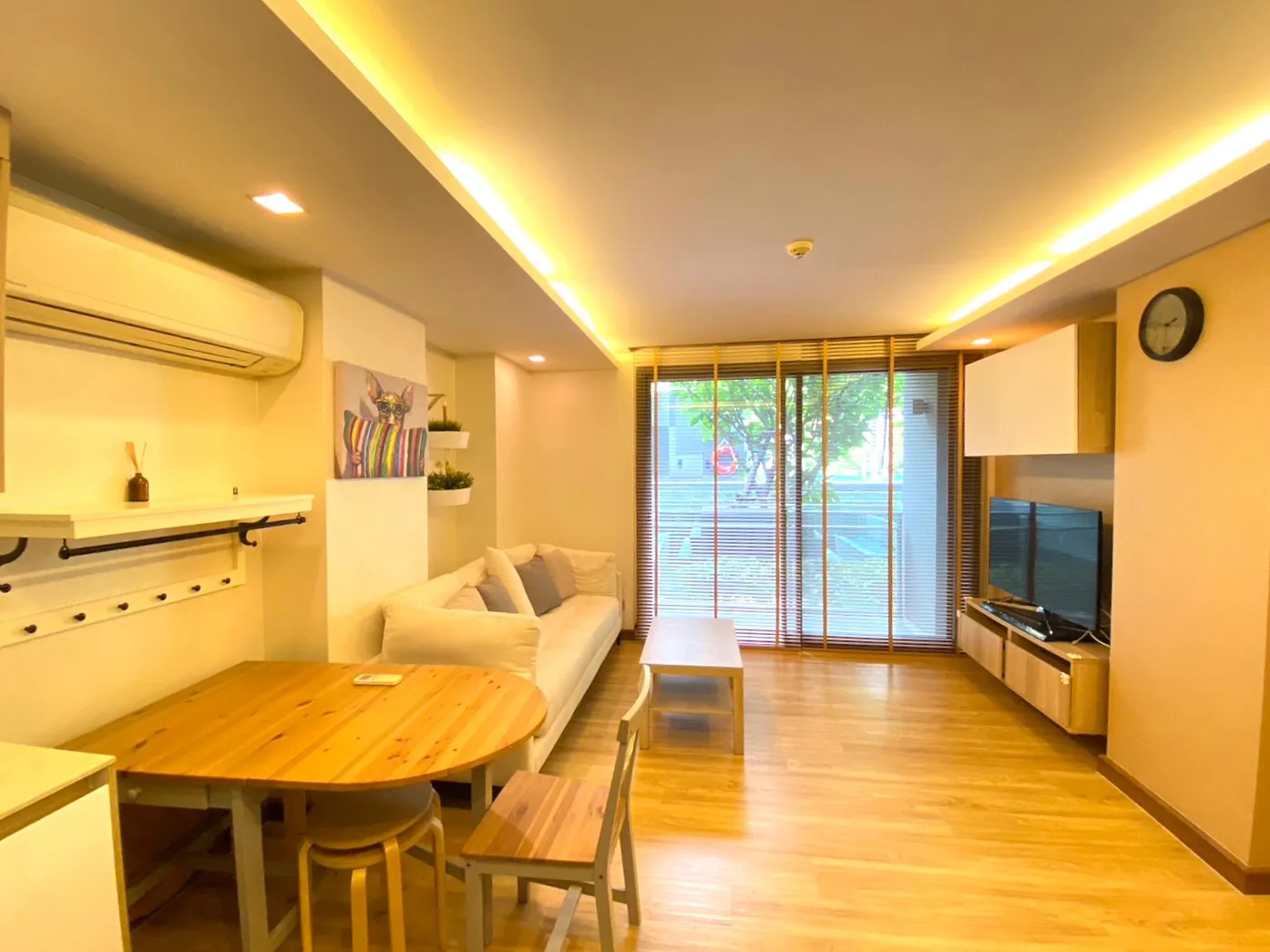 Property photos for Via Botani