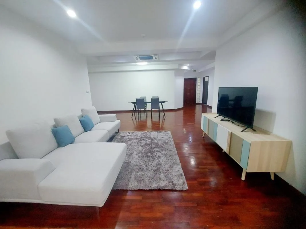 Property photos for P.r. Home 2 Thonglor Soi 8