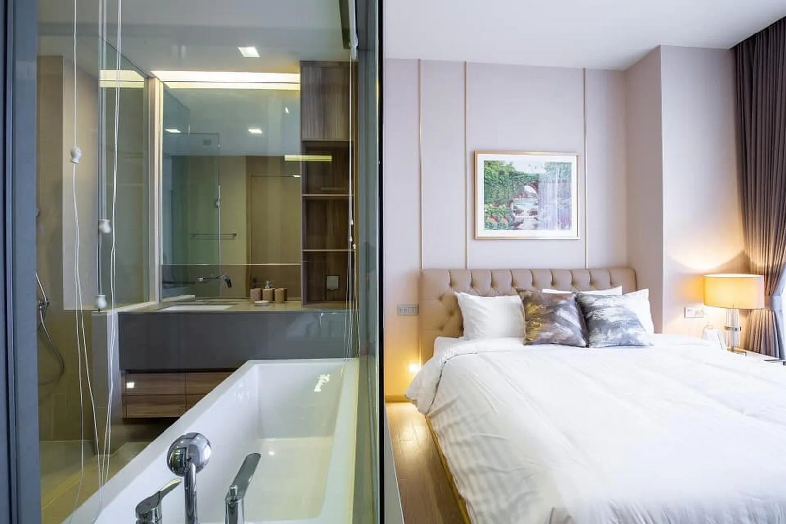 Property photos for The Esse Asoke