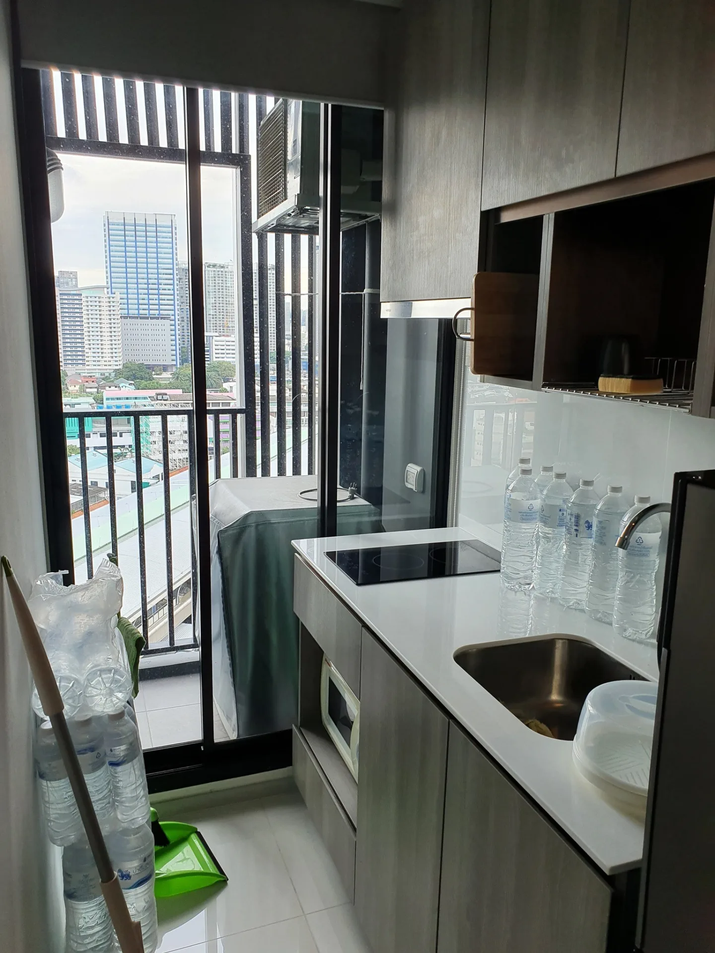 Property photos for KnightsBridge Prime Ratchayothin
