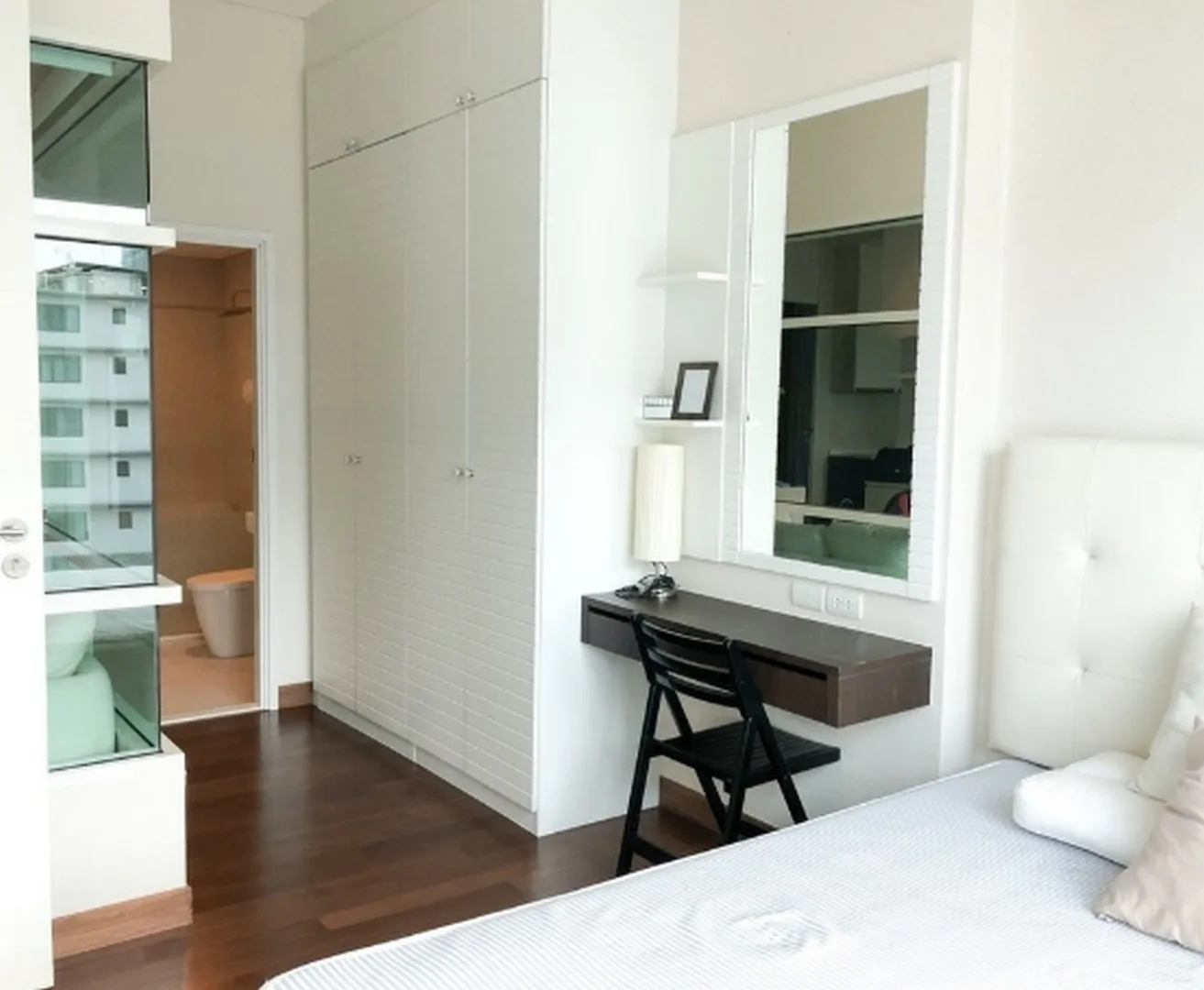 Property photos for Ivy Thonglor