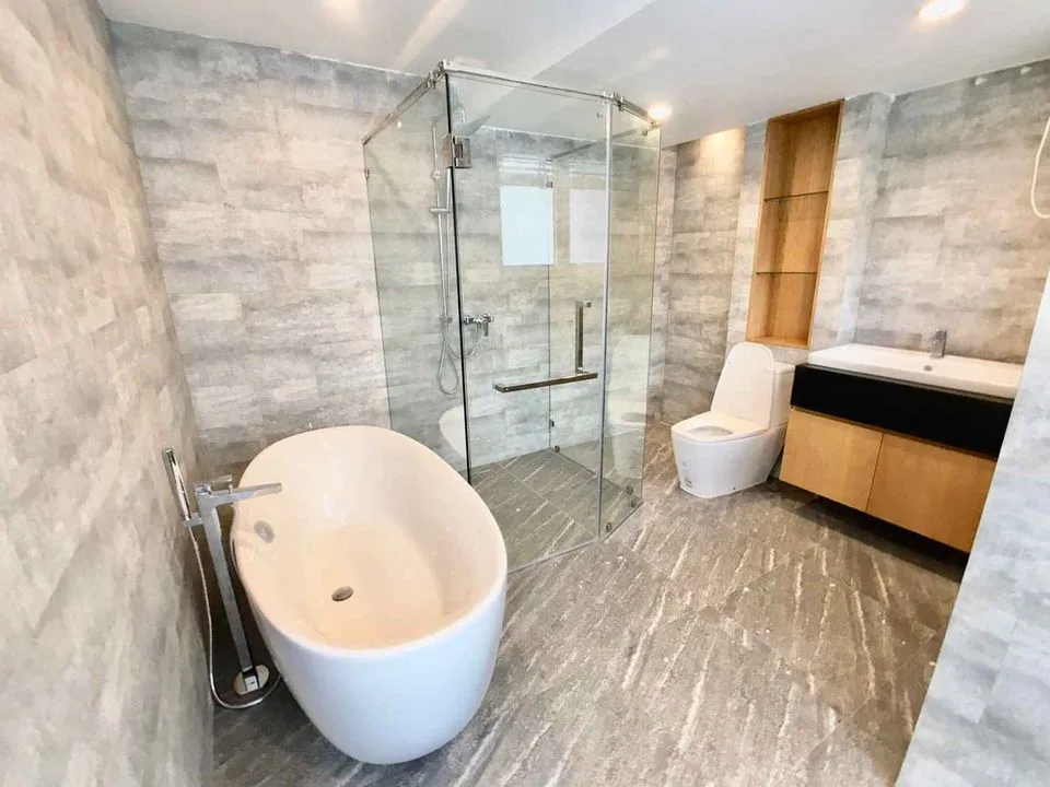Property photos for Avenue 61