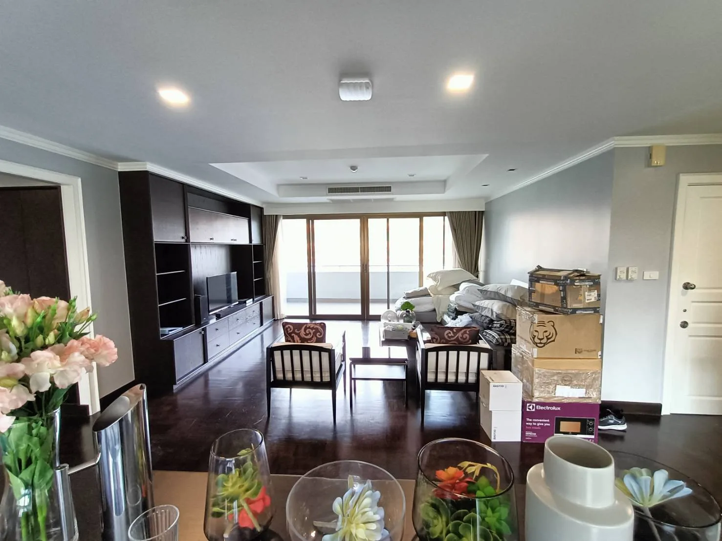 Property photos for Monet House Apartment