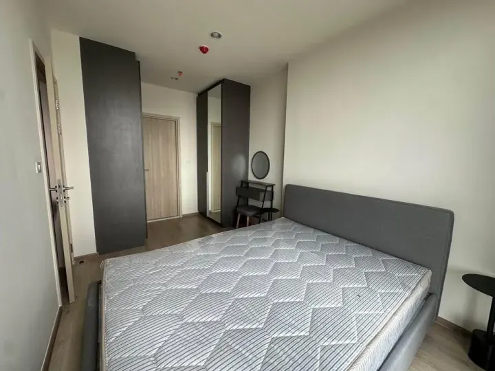 Property photos for Nue District R9