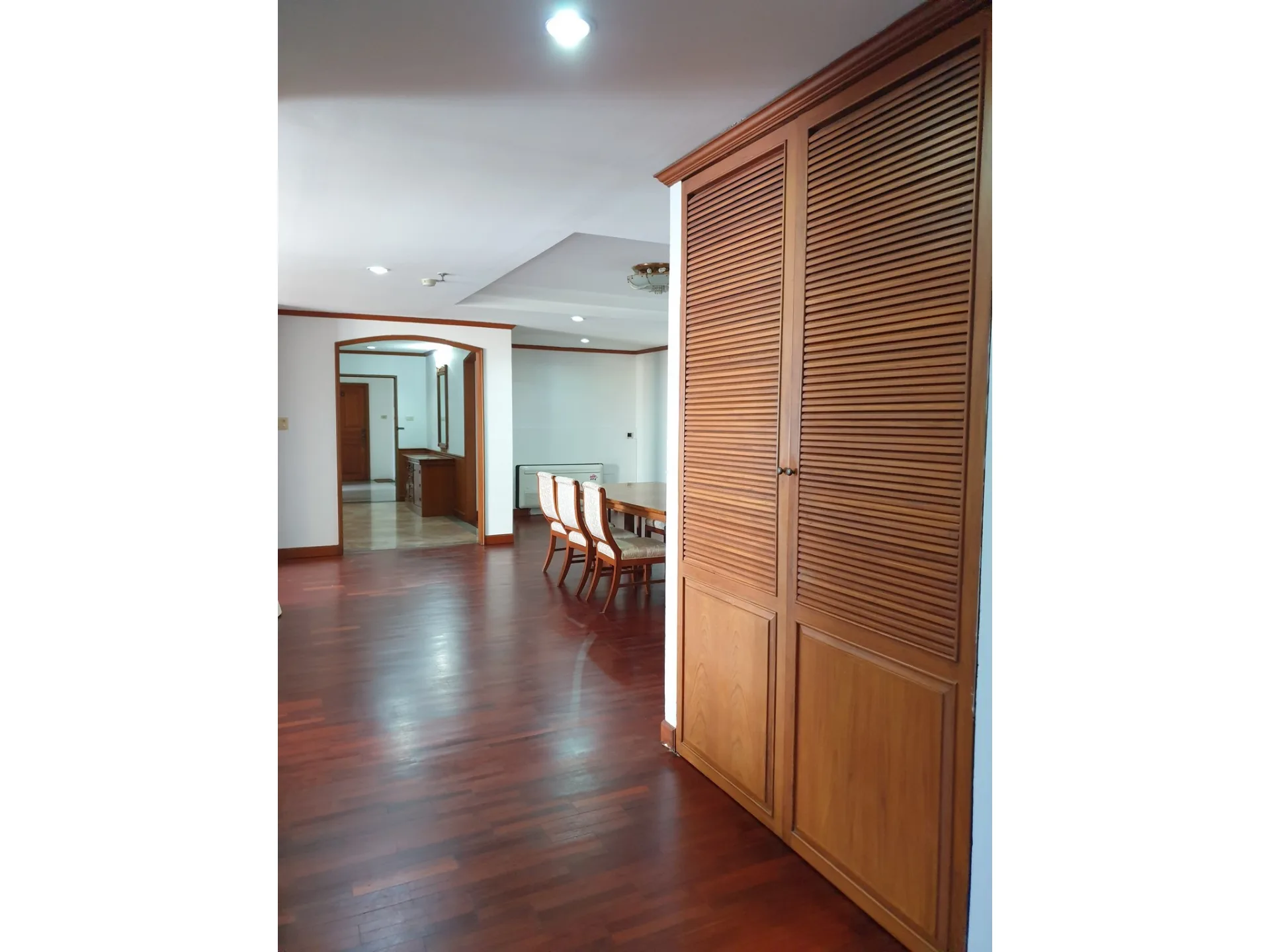 Property photos for Sethiwan Residence