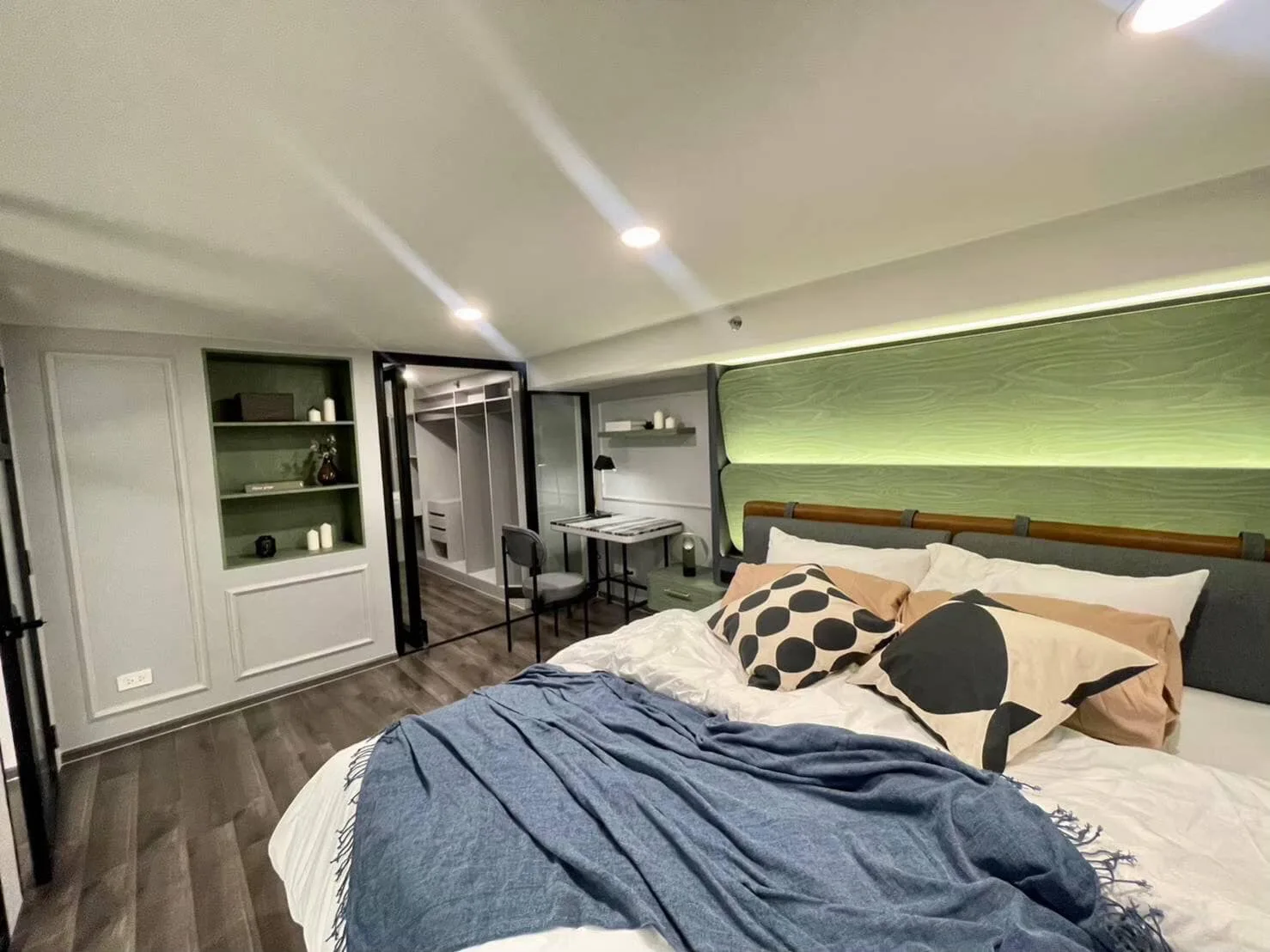 Property photos for KnightsBridge Space ??? Rama9