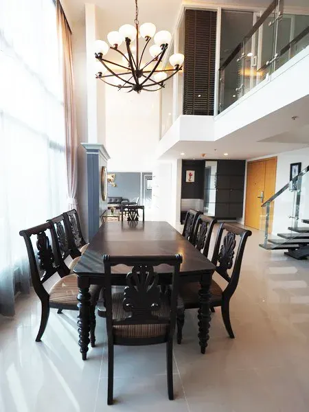 Property photos for Circle Condominium