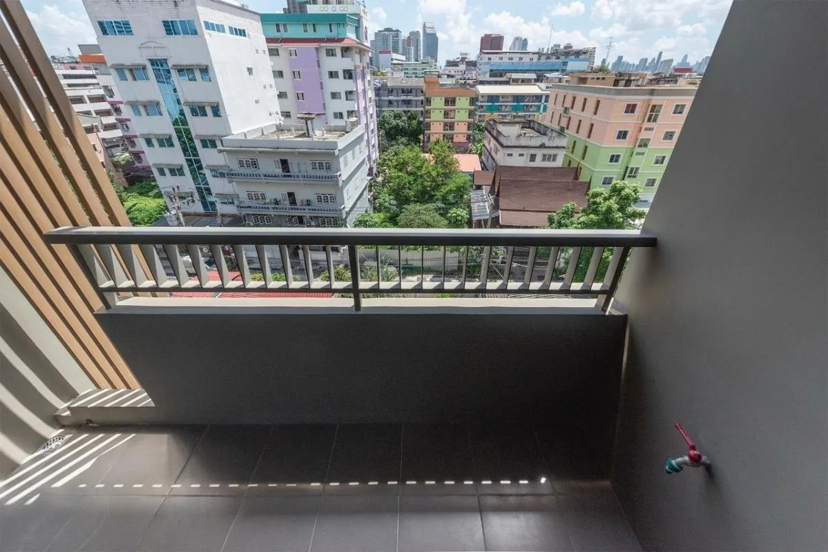 Property photos for Metro Luxe Ratchada
