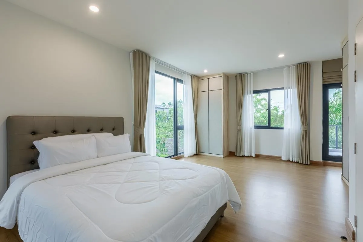 Property photos for Baan Klang Muang The Edition Bangna-Wongwaen