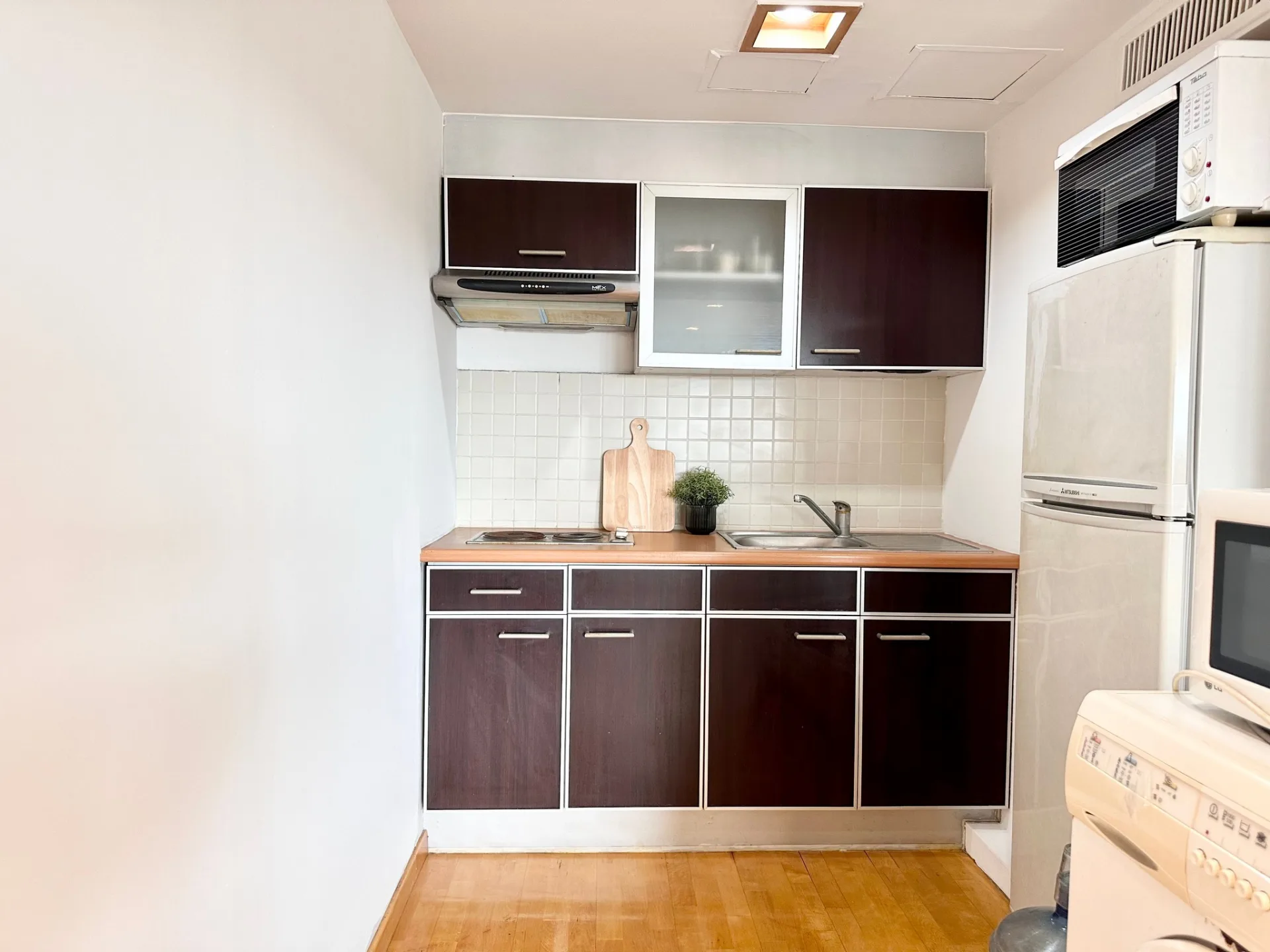 Property photos for The Royal Place 2
