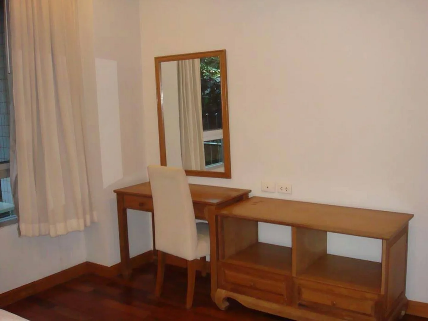Property photos for Baan Thirapa