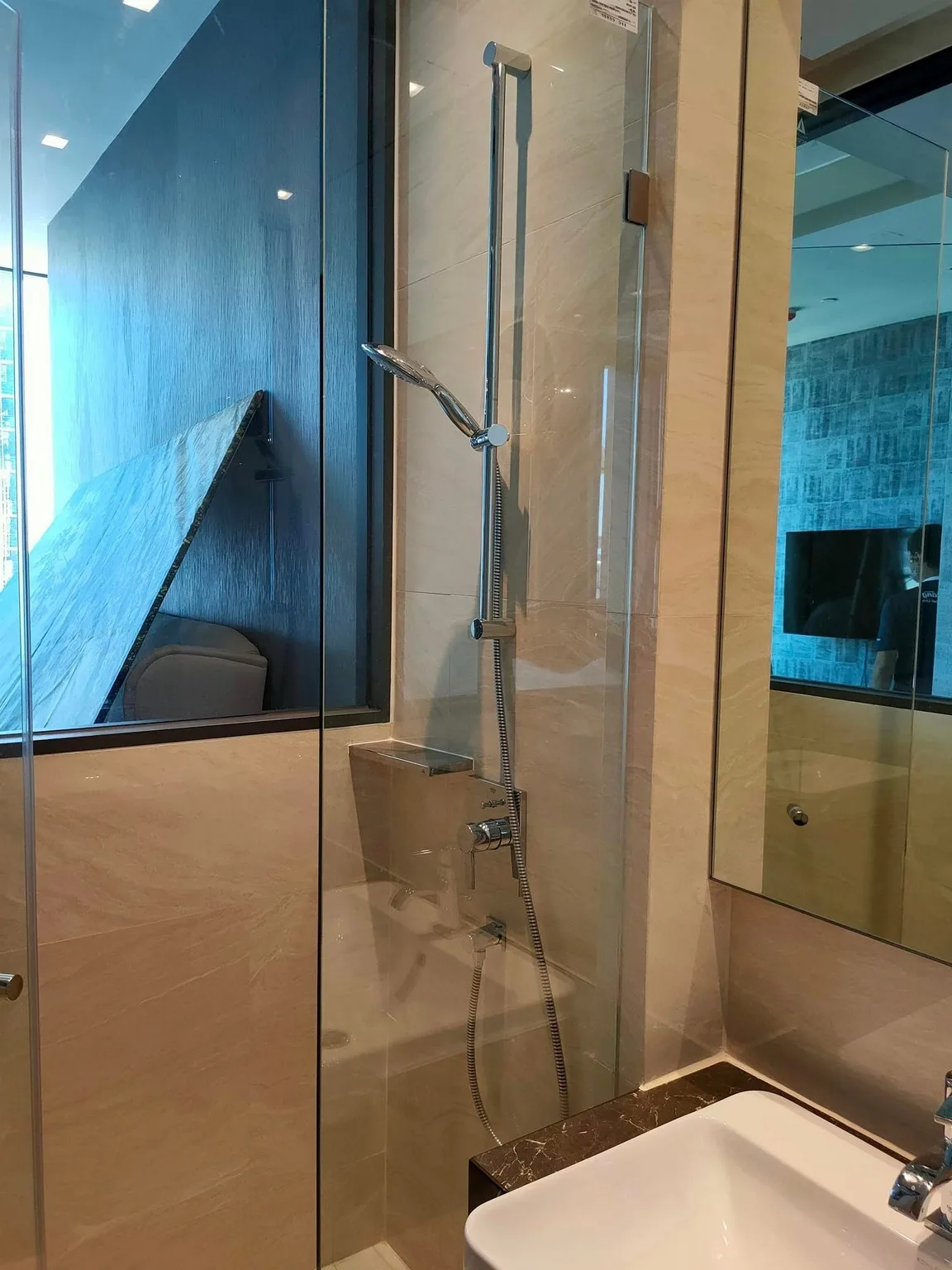 Property photos for Ashton Silom
