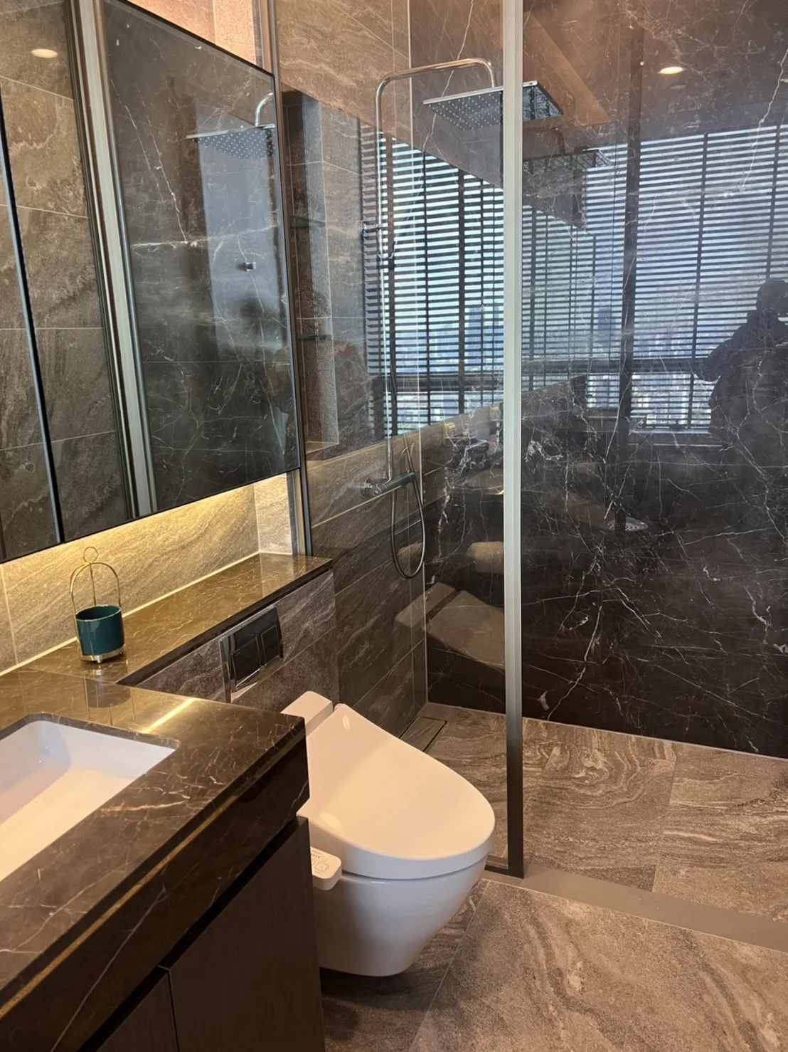 Property photos for The Esse Sukhumvit 36