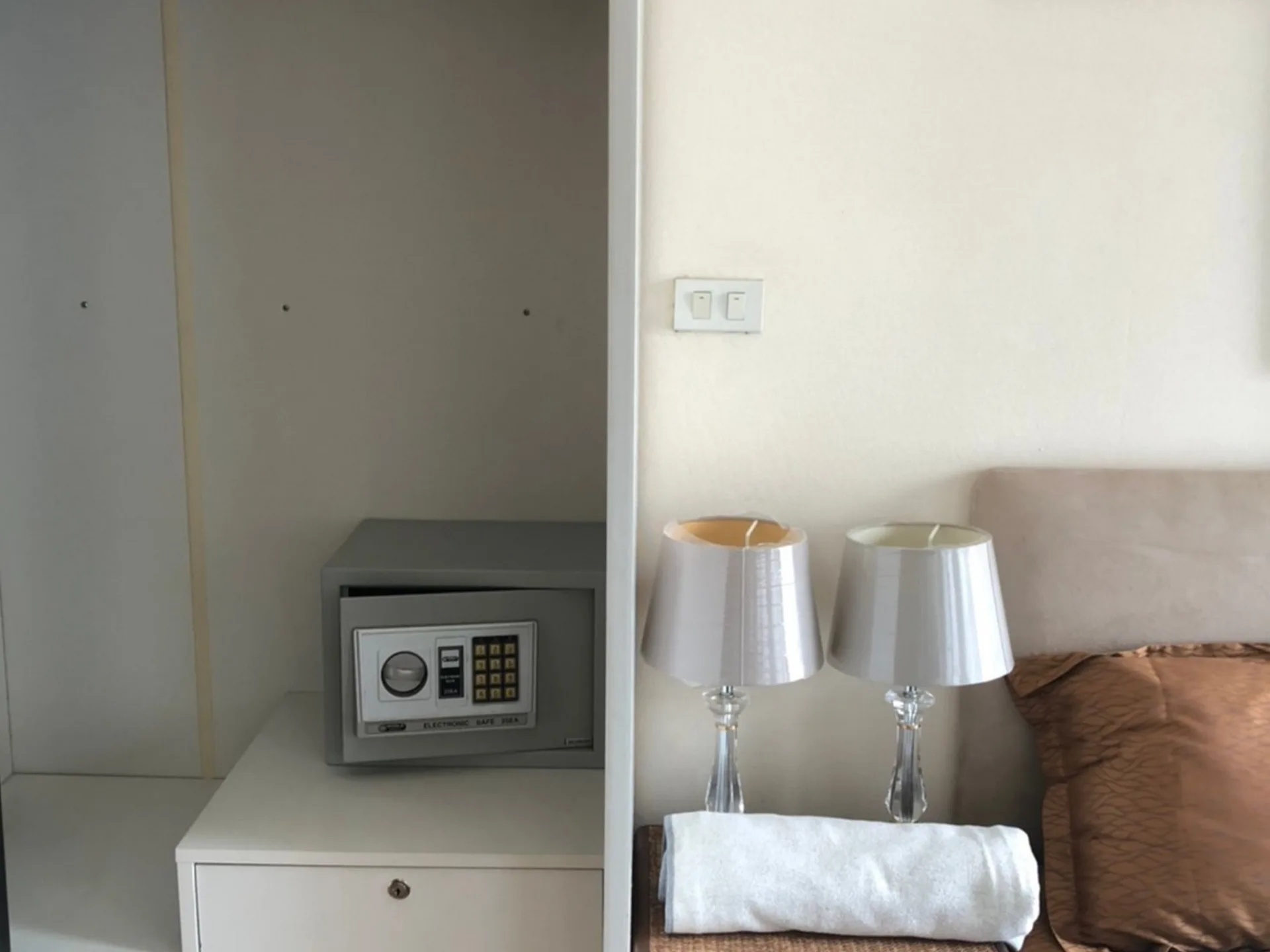 Property photos for Noble Remix