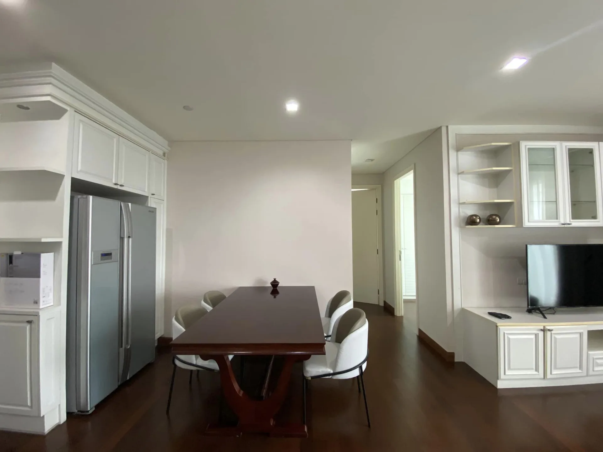 Property photos for Ivy Thonglor