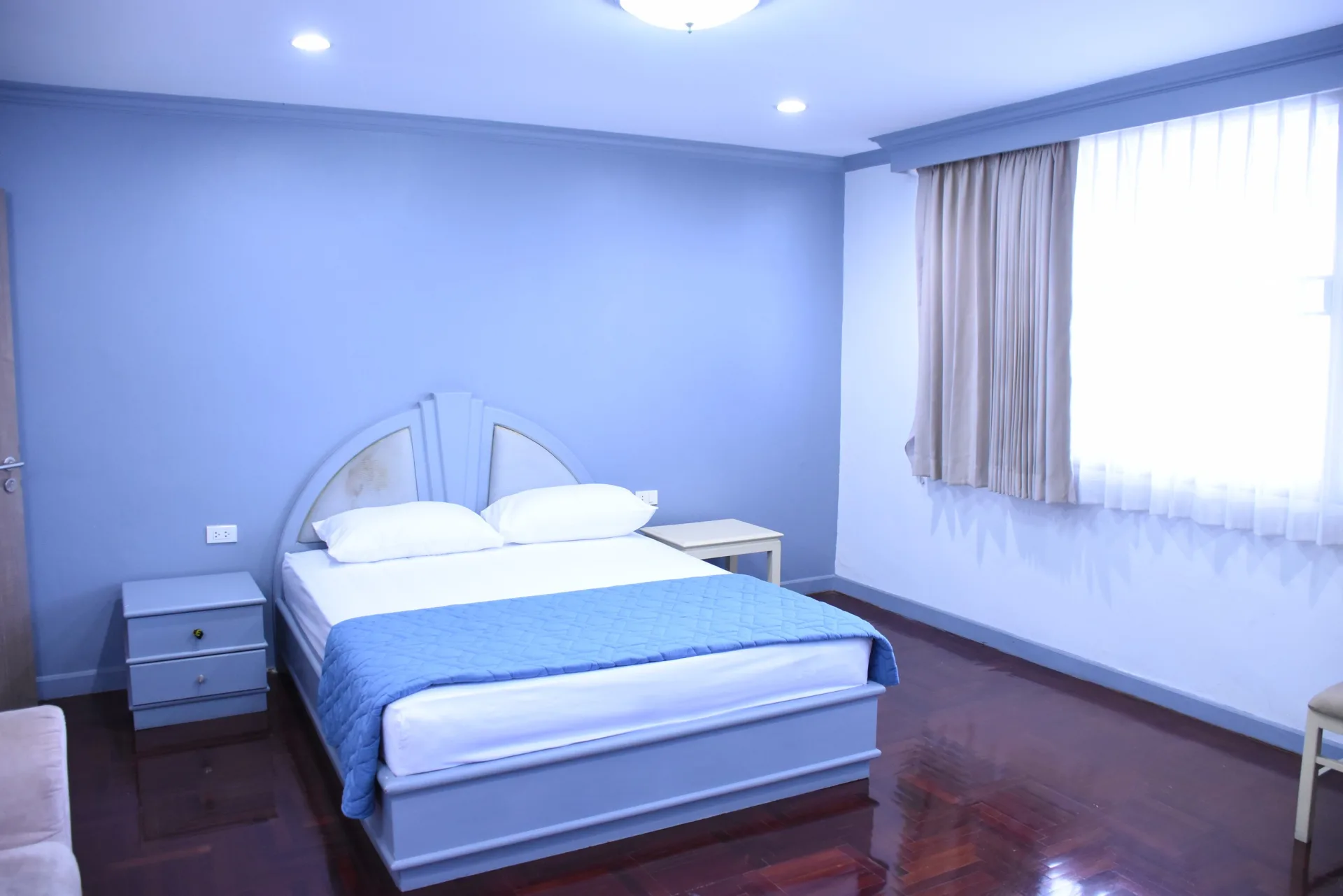 Property photos for Oriental Towers